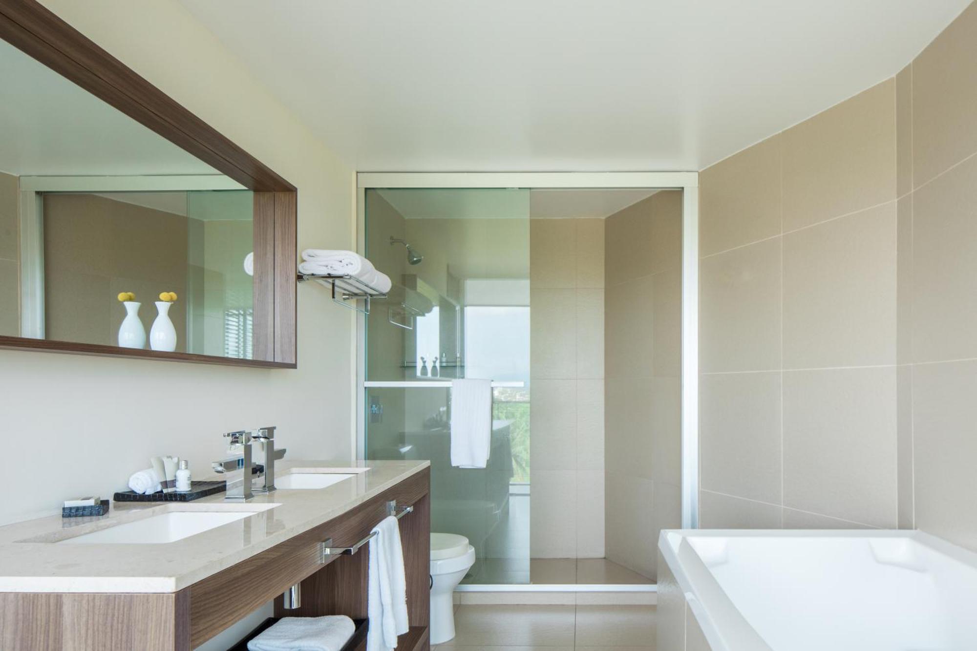 Live Aqua Private Residences Marina Vallarta ปูแอร์โตบาญาร์ตา ภายนอก รูปภาพ