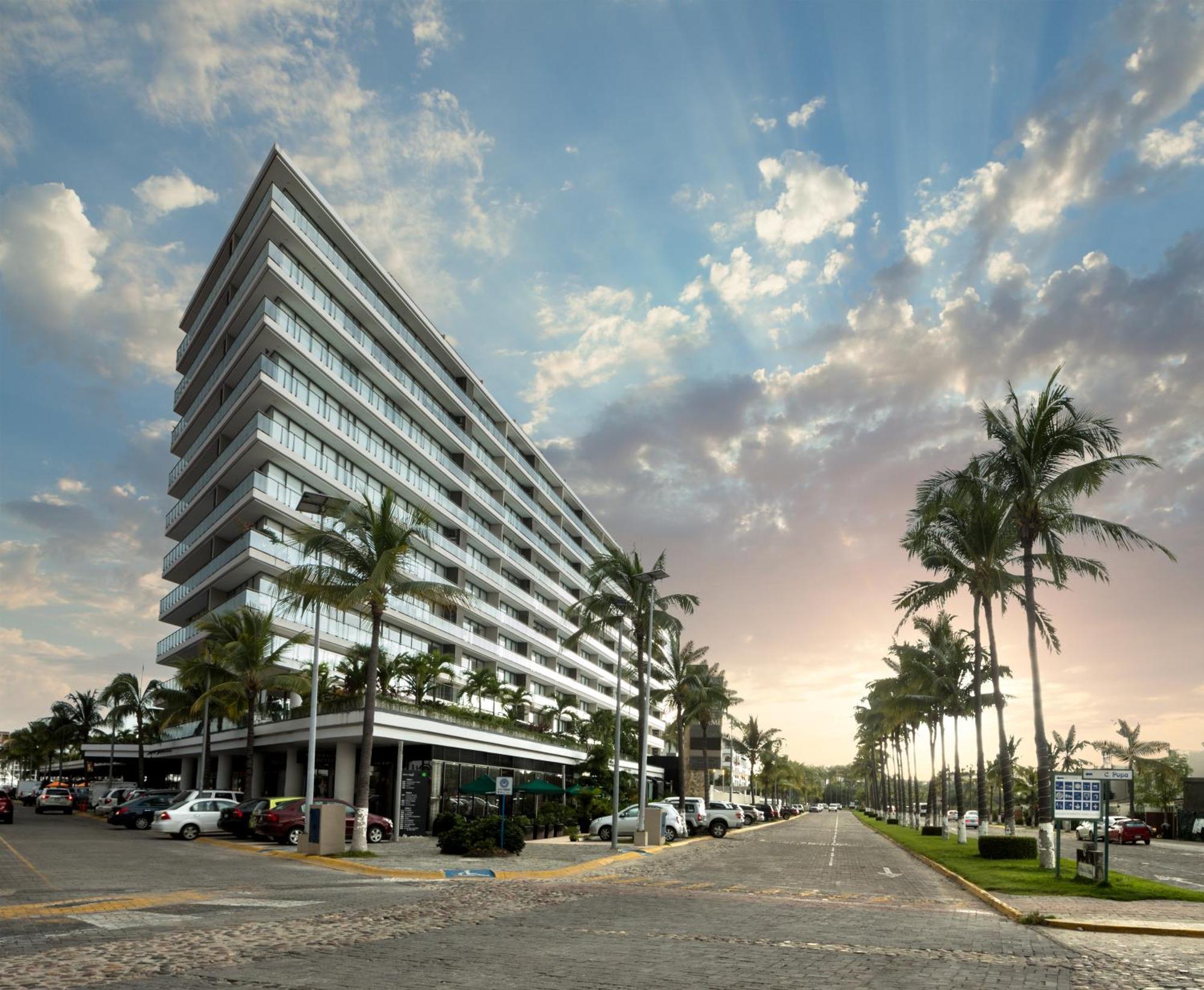 Live Aqua Private Residences Marina Vallarta ปูแอร์โตบาญาร์ตา ภายนอก รูปภาพ